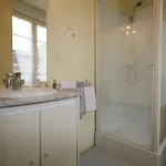 ホテル Logis Restaurant De La Cloche