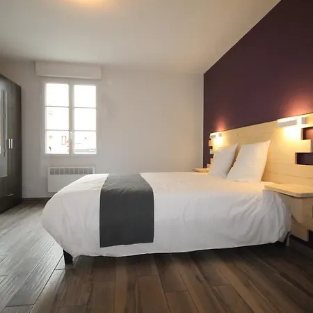Hotel Logis Restaurant De La Cloche Le Theil-sur-Huisne
